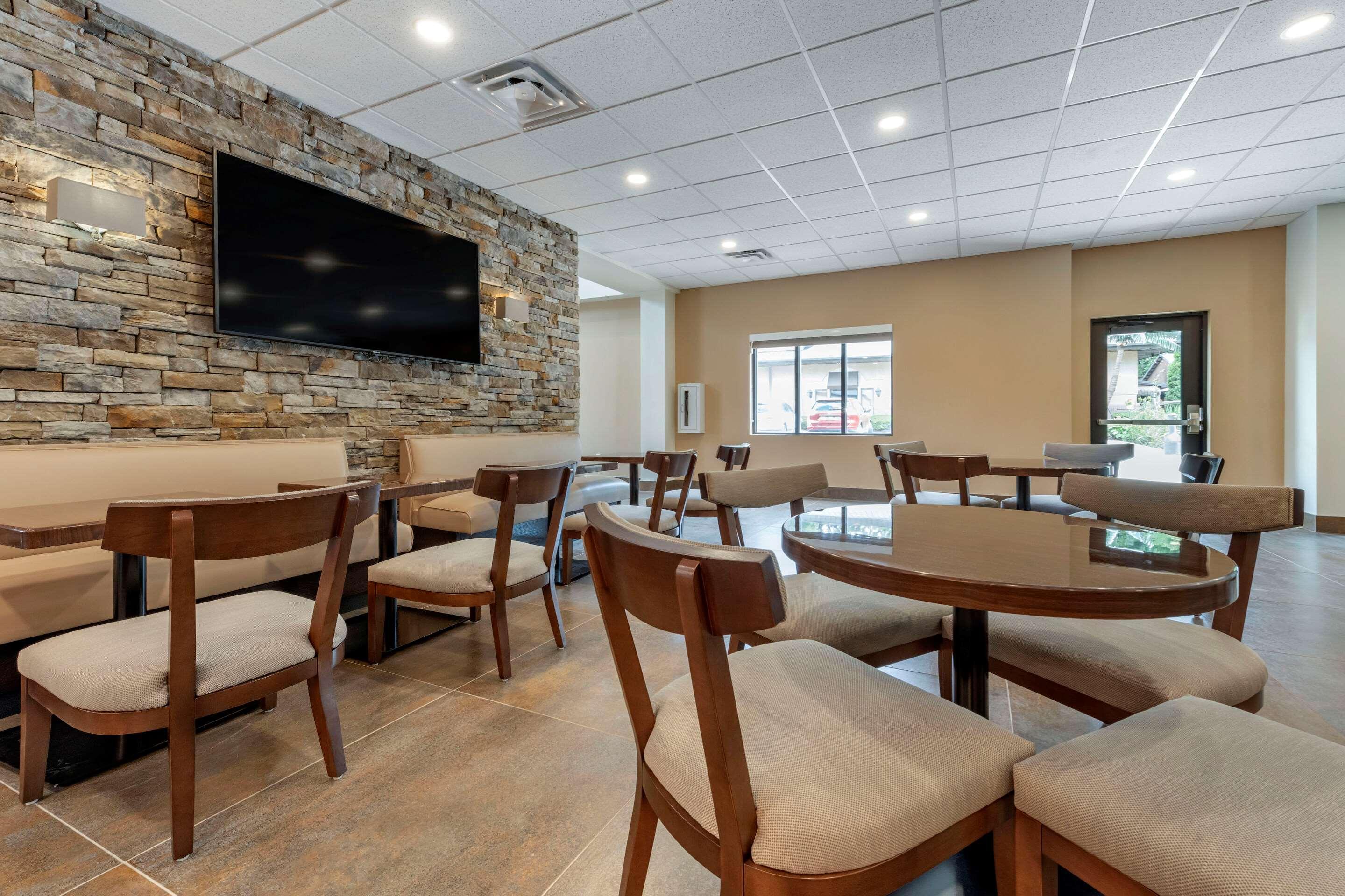 The Cranberry, Ascend Hotel Collection Morgantown Eksteriør billede
