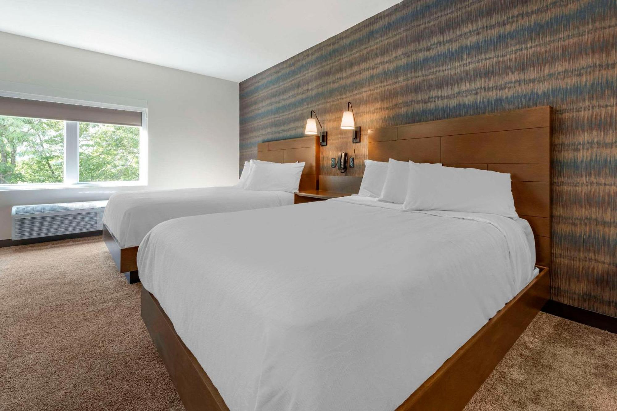 The Cranberry, Ascend Hotel Collection Morgantown Eksteriør billede