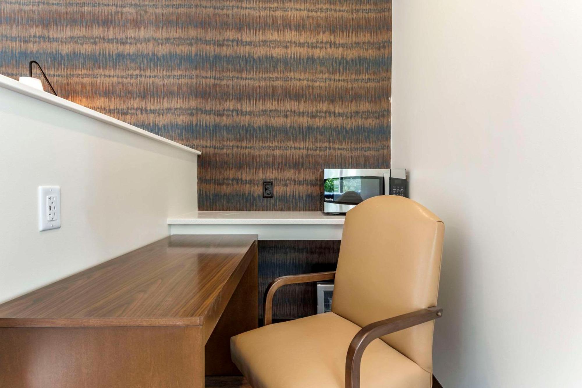 The Cranberry, Ascend Hotel Collection Morgantown Eksteriør billede