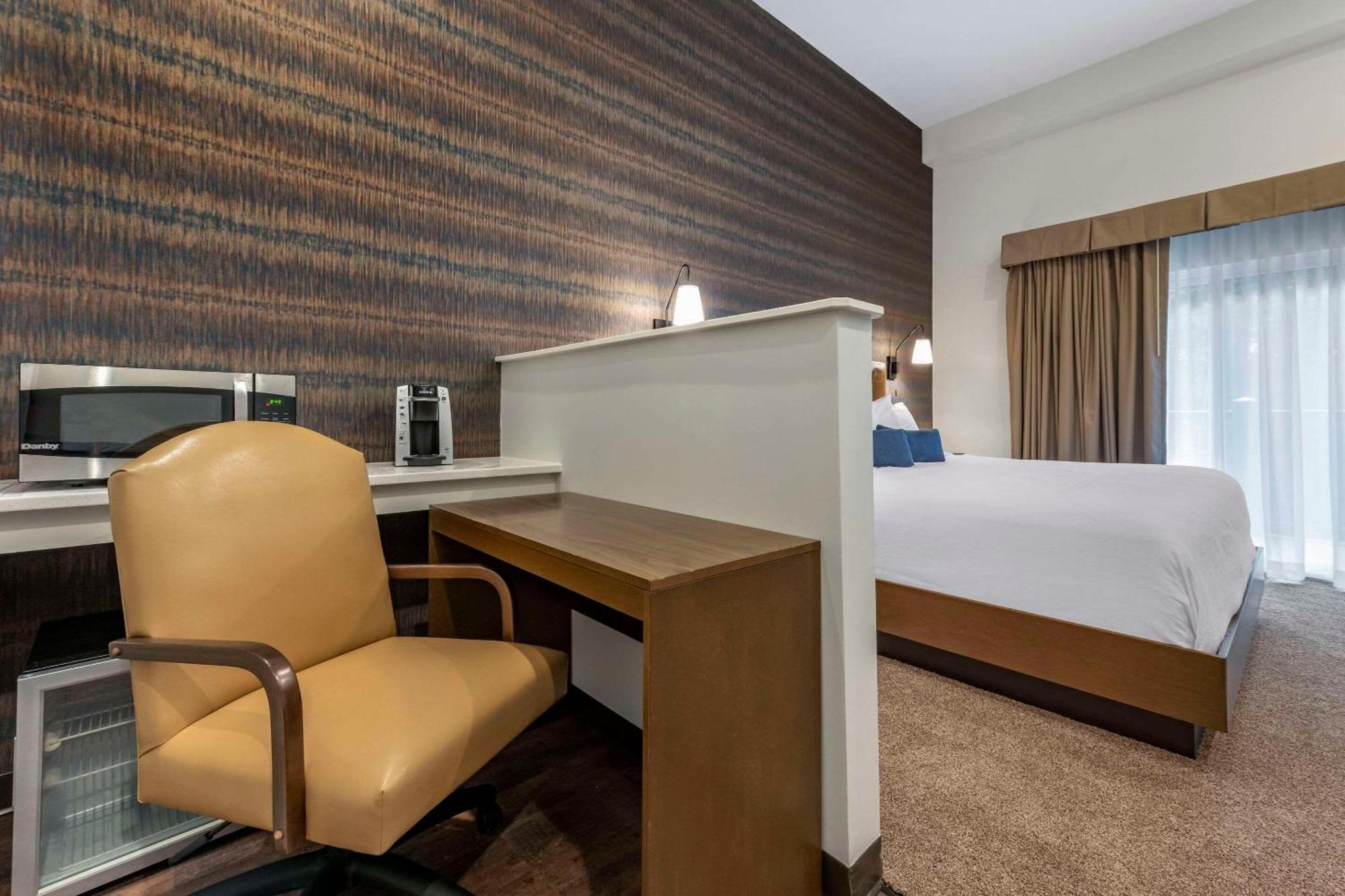 The Cranberry, Ascend Hotel Collection Morgantown Eksteriør billede